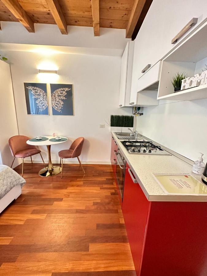 Cozy Apartment Center Бергамо Экстерьер фото
